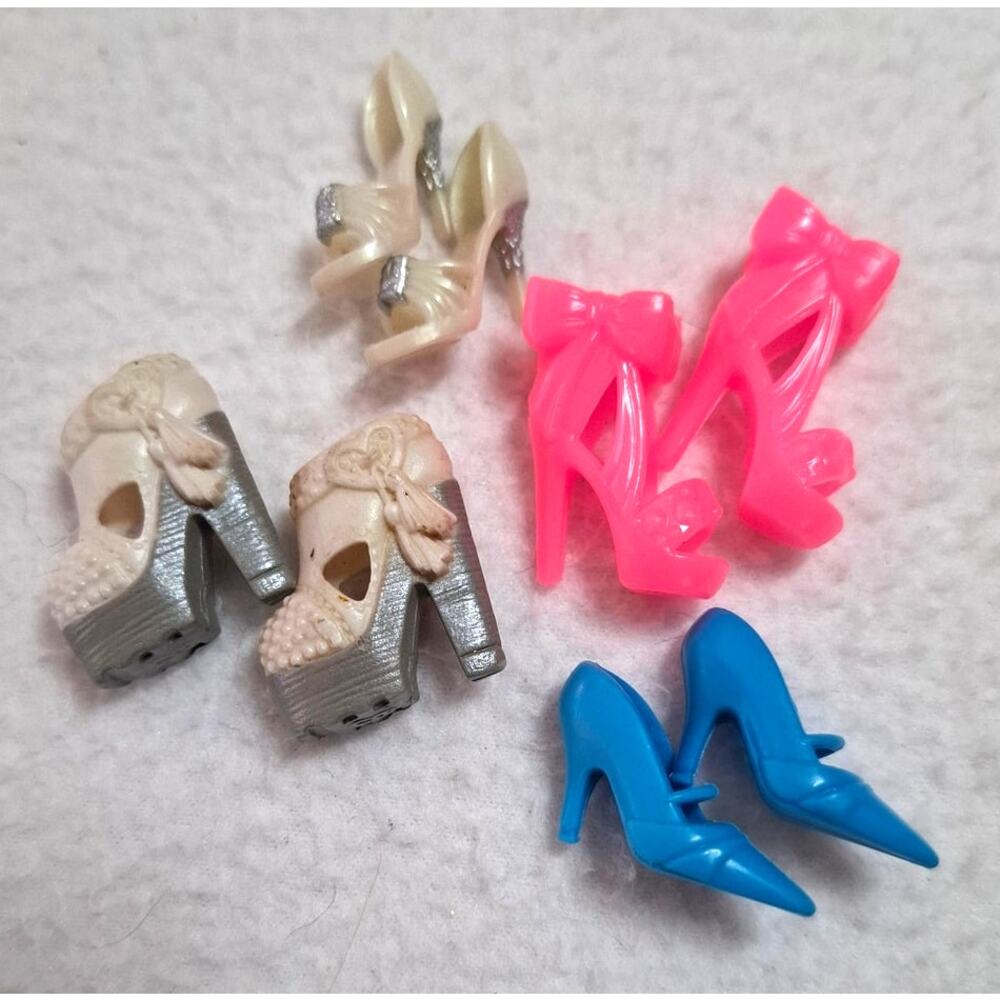 Barbie My Scene Fashionista Shoes Lot Heals Pumps Pink Blue White
